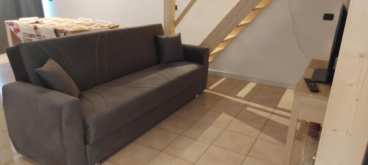 Feel Like Home In Milan Bagian luar foto