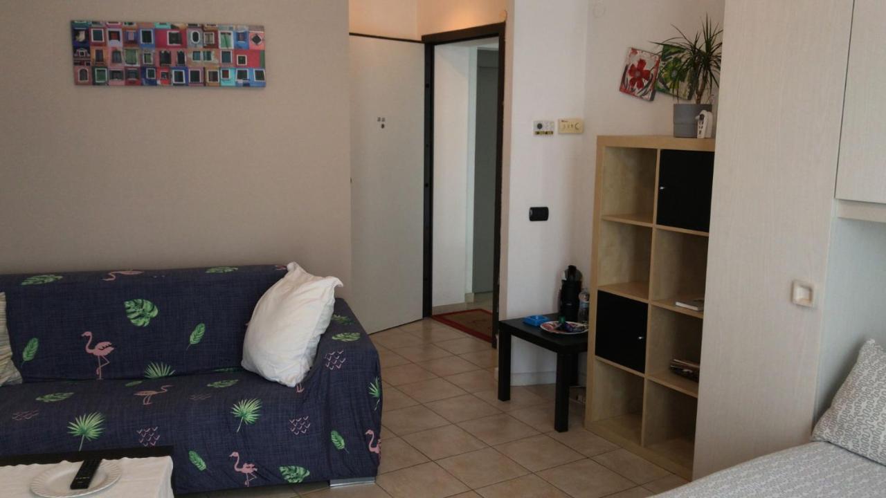 Feel Like Home In Milan Bagian luar foto